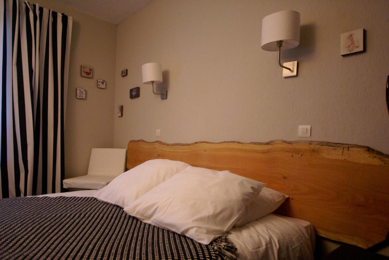 Hotel De La Placette Barcelonnette Szoba fotó